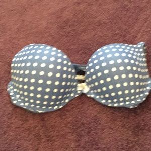 Victoria’s Secret bra